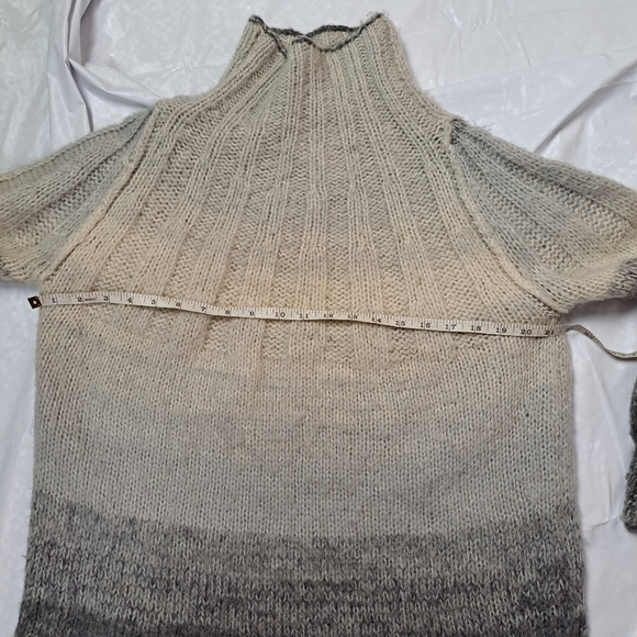 ANTHROPOLOGIE Perri Ombre  Turtleneck striped sweater Tunic - Picture 9 of 12